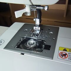 JAGUAR　ジャガー　フリーアーム電動ミシン　MM-22I-FC　コンパクトミシン　の画像