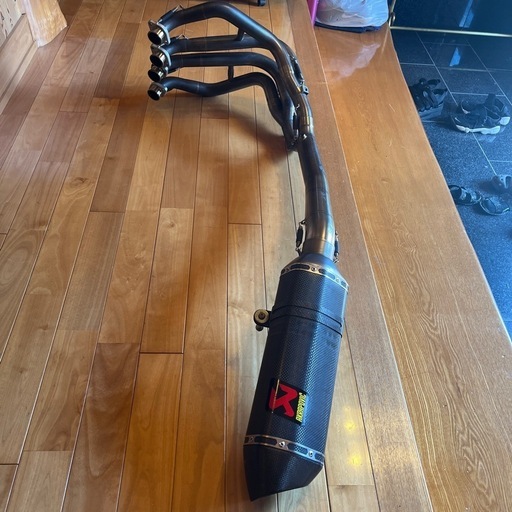 隼2型フルエキマフラー