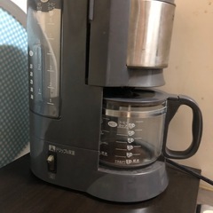 電子レンジ、コーヒーメーカー、電気ポット差し上げます。の画像