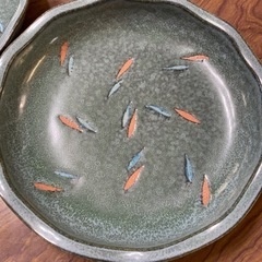 皿　２枚セットの画像
