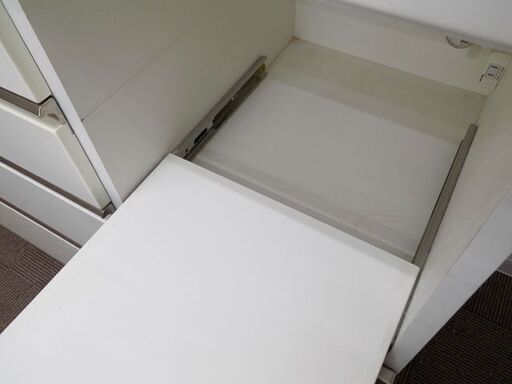 新札幌 メーカー不明 3枚扉 食器棚 キッチンボード キッチンキャビネット 120x200x50㎝/ 2681 新札幌 メーカー不明 3枚扉 食器棚 キッチンボード キッチン