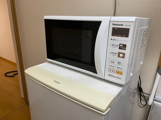 電子レンジ（Panasonic 22L ホワイト）