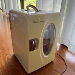 ポータブル保冷温庫の画像