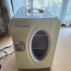 ポータブル保冷温庫の画像