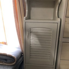 電話台