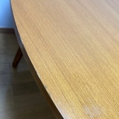 カフェテーブル