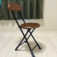折りたたみチェア
の画像