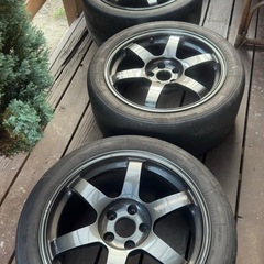 TE37SAGA 18インチ9J+45 4本PCD114.3中古品