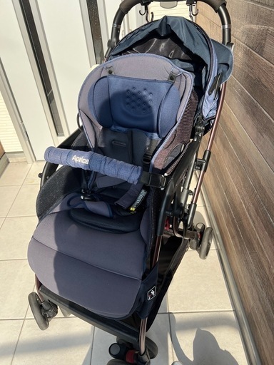 アップリカ⭐︎チャイルドとベビーカーのおまとめ⭐︎9月末まで¥28000にお値引き♡お話し中!早い者勝ち