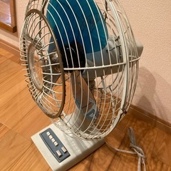 レトロな扇風機【引き取り限定】