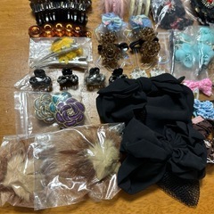 E 雑貨 ヘアアクセサリー レディース キッズ 髪ゴム ピン カチューシャの画像