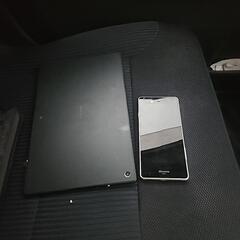 Androidタブレット、arrowsスマホ