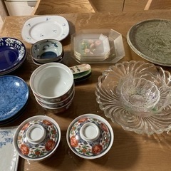 食器の画像