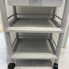 エステ ワゴン 収納 3段の画像