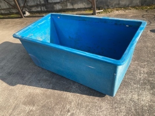和歌山　大型　FRP 水槽　金魚　鯉　