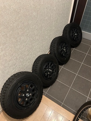 タイヤ　ホイール　 枚方　軽トラ　　