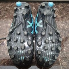 アシックス　サッカーシューズ　22.5センチ　美品の画像