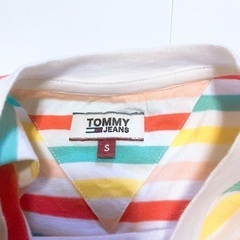 TOMMY JEANS トミージーンズ マルチカラーボーダーTeeの画像