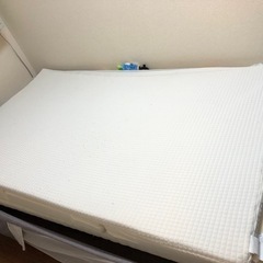 ガス圧式跳ね上げベッド　横開き　ベッド下収納有りの画像
