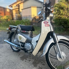 2018年式のスーパーカブ50 シルバーメタリック