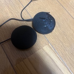 バイク用のマイク付きインカムの画像