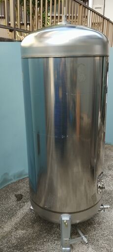 交渉中　ステンレスタンク　#10　370L　DIYで加工しませんか？　貯水曹　BBQ台　焚き火台　燻製器などに