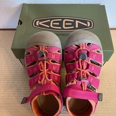 【受付終了】keen キッズサンダル　21cm