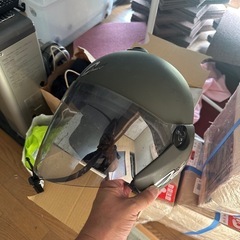 ヘルメット女性用と思われ