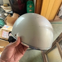 半キャップヘルメット