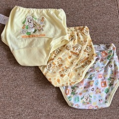 トレーニングパンツ　100㎝3枚の画像