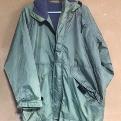 防寒着　軽くて暖かい
