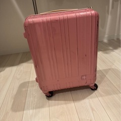 【無料】スーツケースの画像