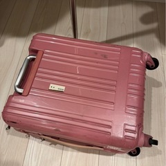 【無料】スーツケースの画像