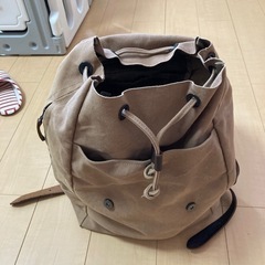 リュック　ブラウンの画像