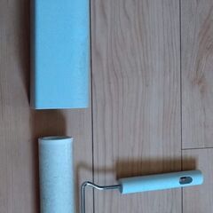 粘着ローラー（ケース付き）カーペットクリーナー