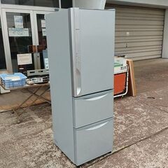 日立　R-K320FV(S)　３ドア冷蔵庫　315L　シルバー色『中古良品、小傷あり』2015年 日立 R-K320FV(S) 3ドア冷蔵庫 315L シルバー色『中古良品、小