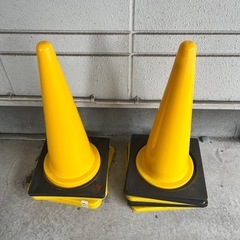 無料！カラーコーン重り2キロ５個セットの画像