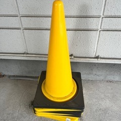 無料！カラーコーン重り2キロ５個セットの画像