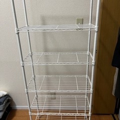 白ラック5段（無段階調整可能）　早い者勝ちです。