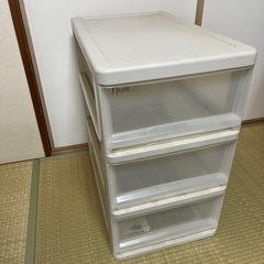 衣装ケース　プラケース　3段