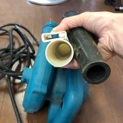 マキタ makita UB1101 無段変速 ブロワ ブロア 送風機 AC100V 説明書有 専用箱有 動作確認済み 使用感ありますが美品です の画像