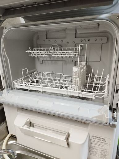 パナソニック食器洗い乾燥機　タンク式　2022年製　NP-TSP1-W