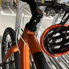 クロスバイク ジャイアント グラビエGIANT GRAVIERカッパーオレンジの画像