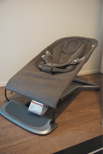 【中古】エルゴ　バウンサー　チャコールグレー