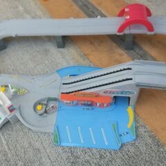 トミカ にぎやかドライブ