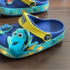 男の子　スニーカー＆クロックスの画像