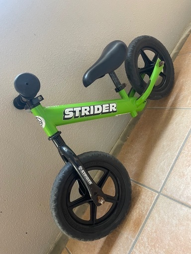 ストライダー