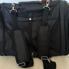 8kgまでOKリュックにもなるペットキャリー