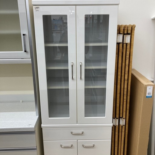 2枚扉食器棚のご紹介