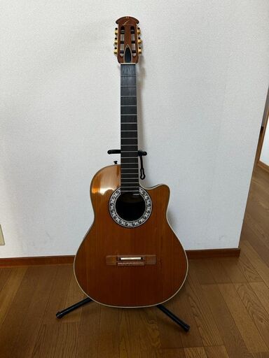 【ジャンク品】OVATION クラシックエレアコとハードケース